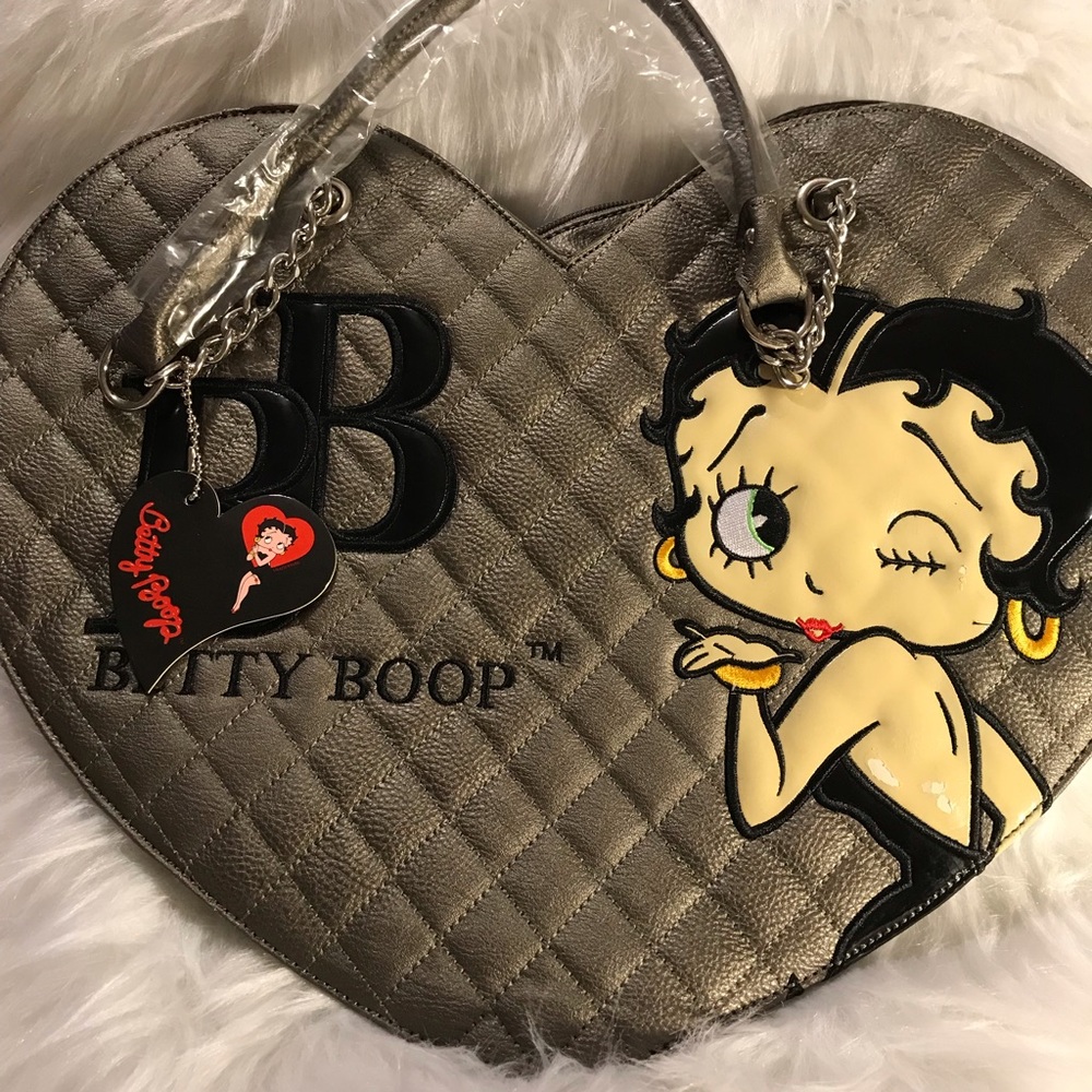 “♥️😗❤️NEW Bag❤️🖤💜